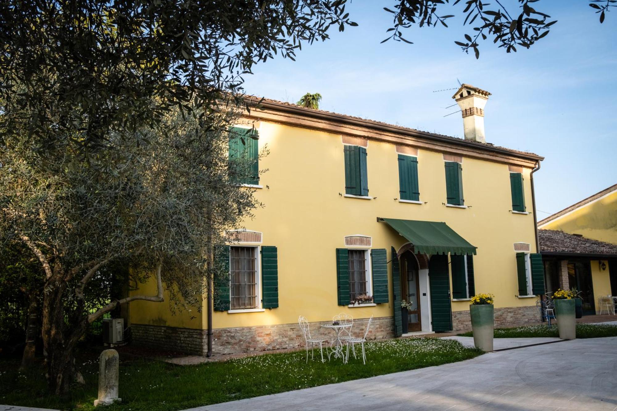 Agriturismo Corte Capiluppia Curtatone ภายนอก รูปภาพ