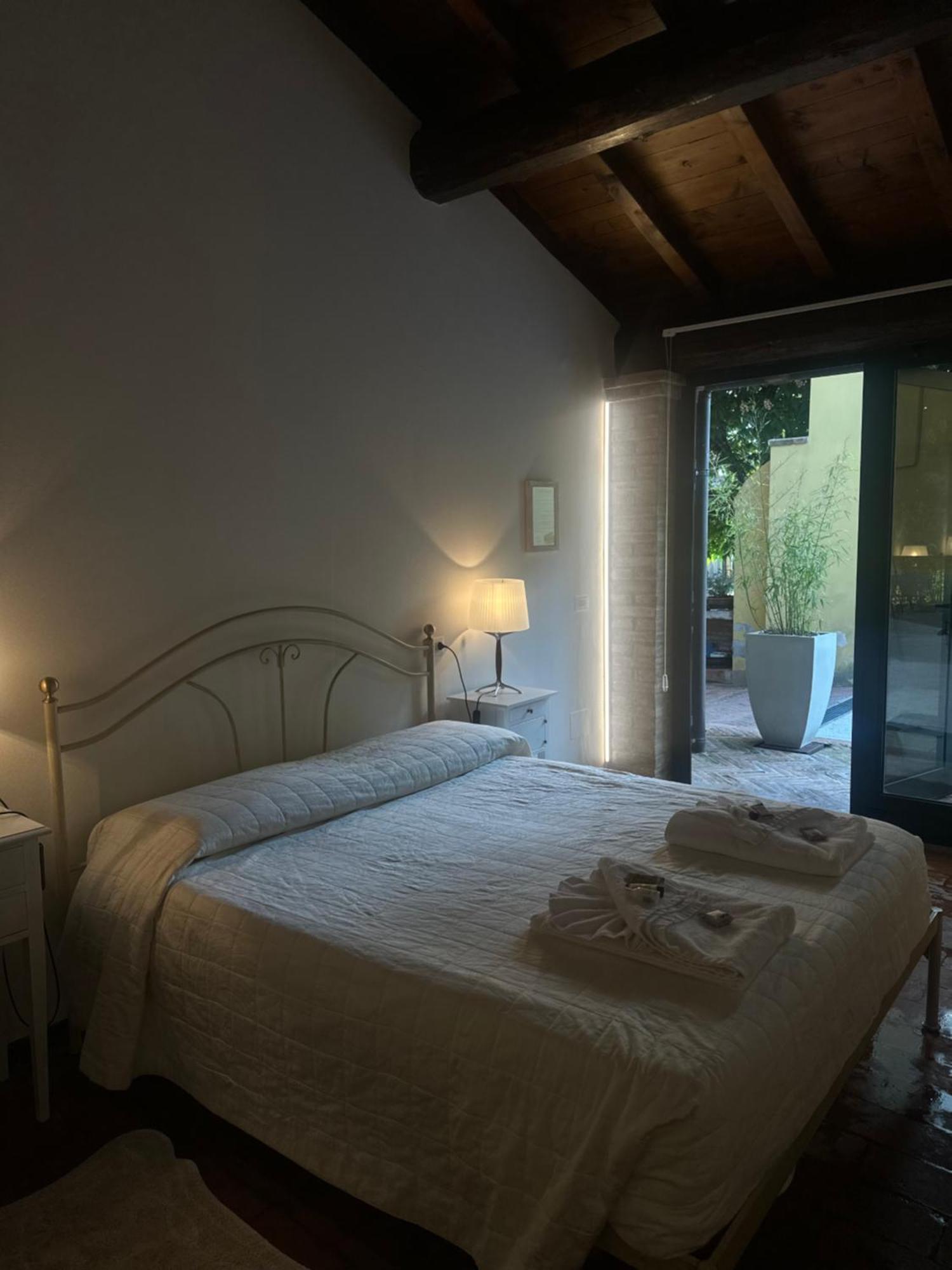 Agriturismo Corte Capiluppia Curtatone ภายนอก รูปภาพ
