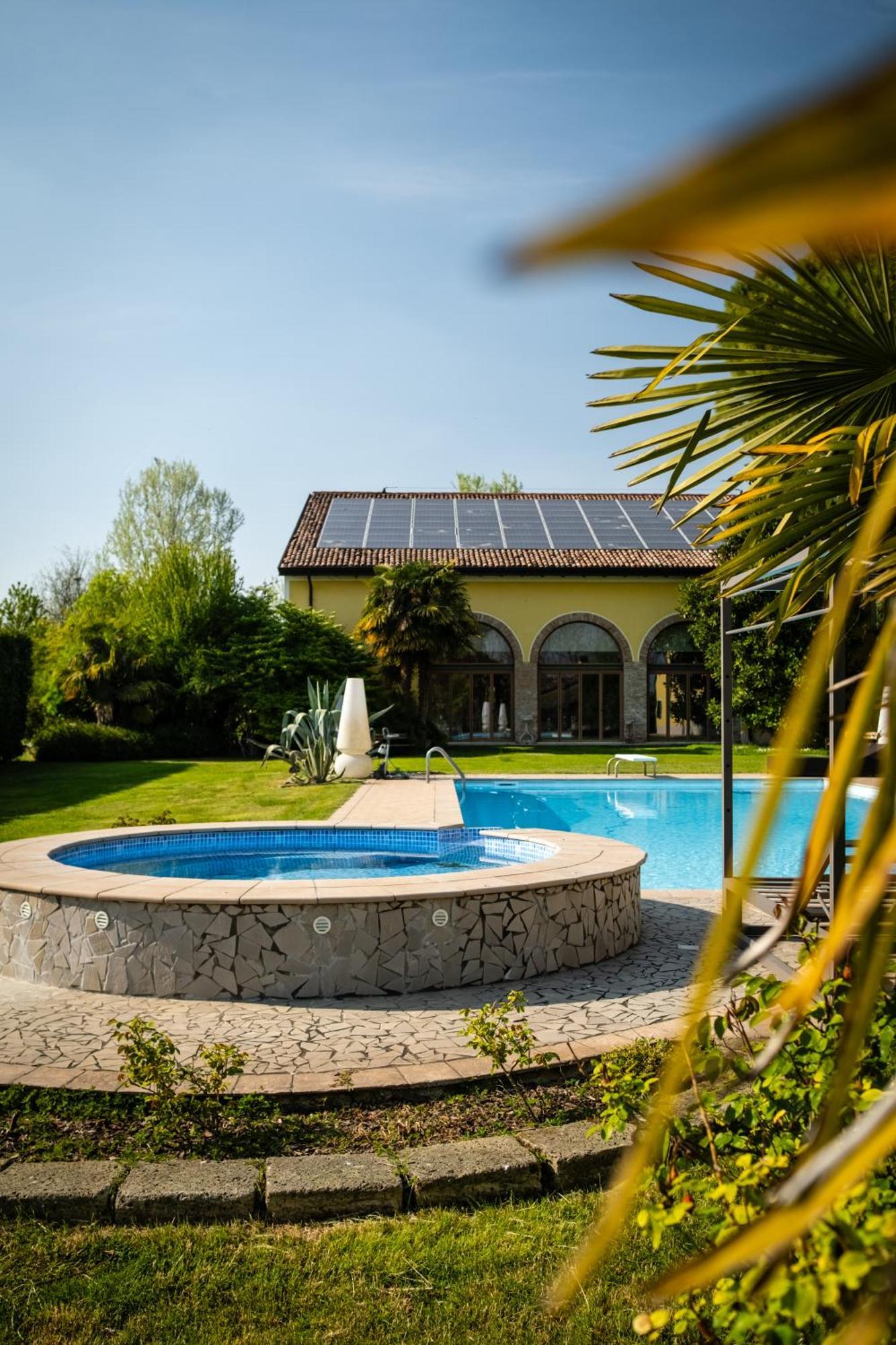 Agriturismo Corte Capiluppia Curtatone ภายนอก รูปภาพ